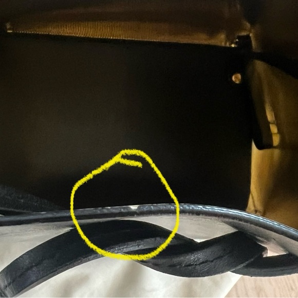 Mansur Gavriel Bucket Bag - Black with Gold lining - Picture 8 of 9